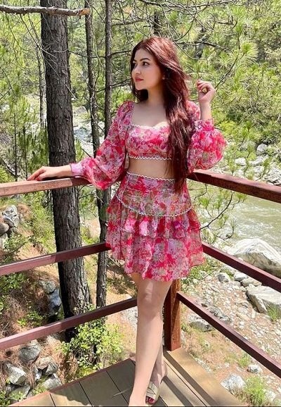 call girls and female escort